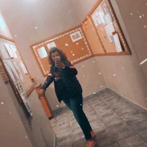 Meet your Posher, Katelyn